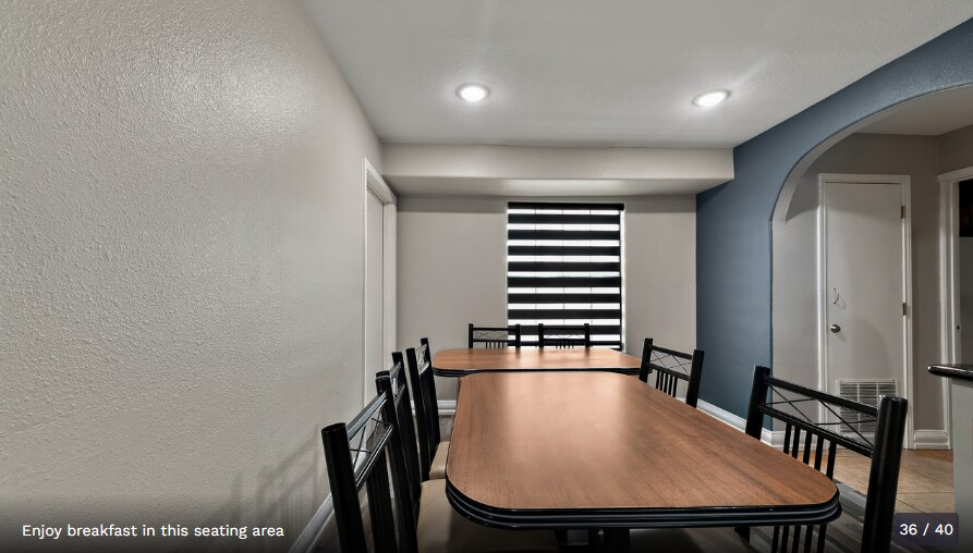 More Photos Of 2620 Santa Ursula Ave, Laredo Hotel For Sale