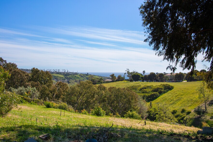 More Photos Of 5936 Busch Dr, Malibu Land For Sale