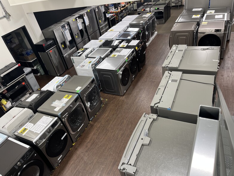 More Photos Of 2730 N Berkeley Lake Rd NW, Duluth Light Distribution For Sale