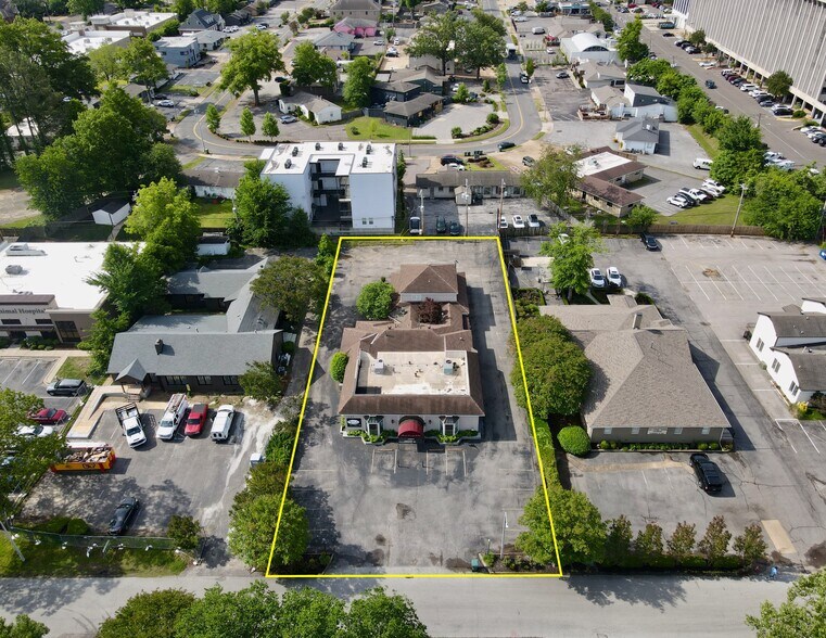 More Photos Of 5149 Wheelis Dr, Memphis Freestanding For Sale