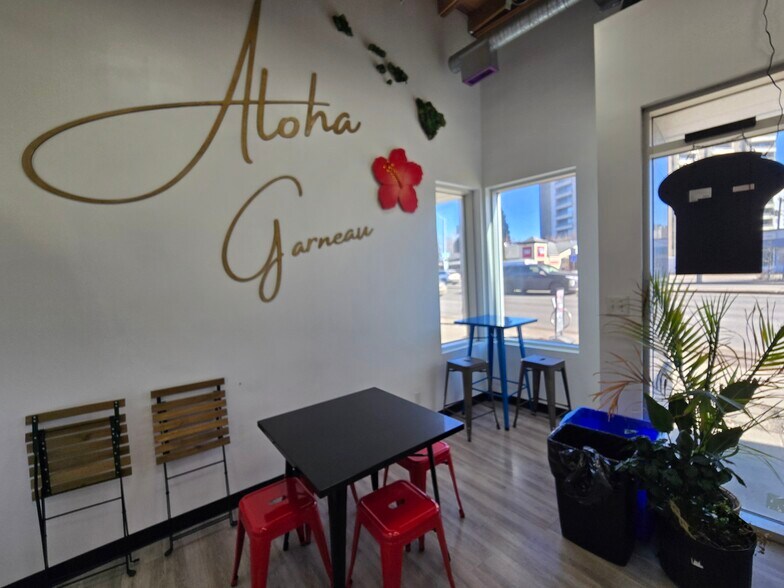 More Photos Of 8716 109 St NW, Edmonton Movie Theatre For Lease