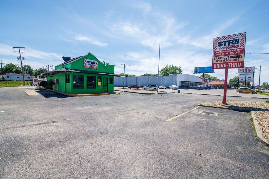 More Photos Of 4825 E Main St, Columbus Fast Food For Sale