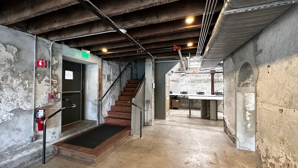 More Photos Of 225 Ferry St, Easton Office Residential For Lease