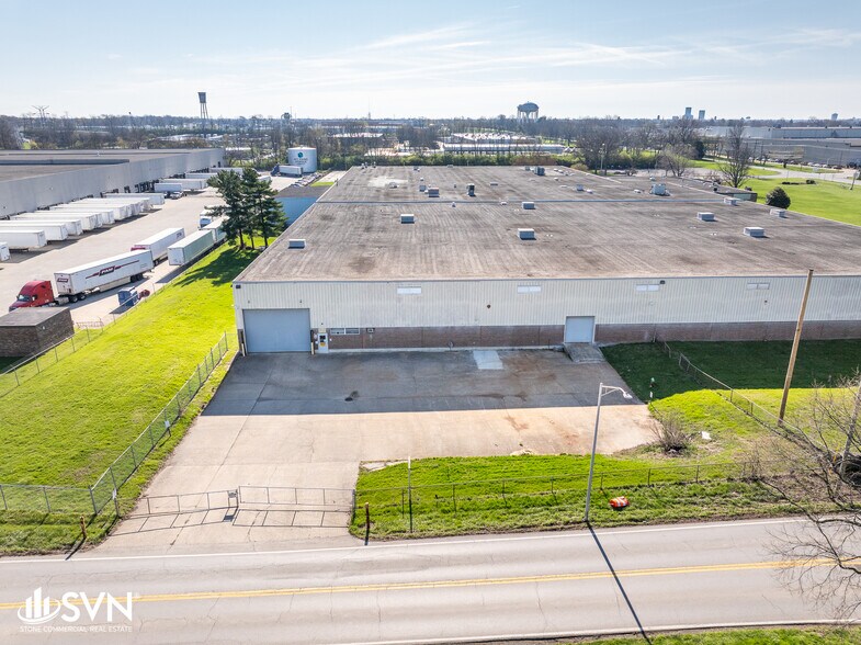 More Photos Of 1953 Mercer Rd, Lexington Manufacturing For Sale