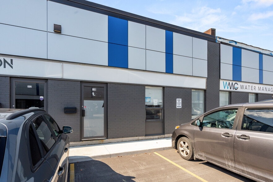 More Photos Of 2700 Lancaster Rd, Ottawa Warehouse For Sale