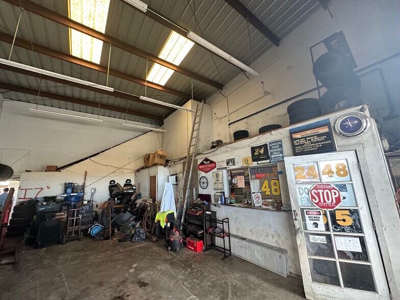 More Photos Of 87-166 Farrington Hwy, Waianae Auto Repair For Sale