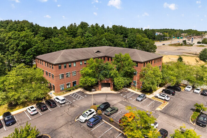 More Photos Of 51 Webb Pl, Dover Office For Sale