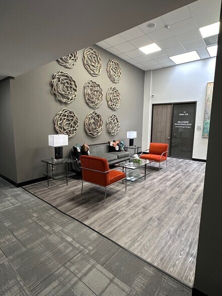 More Photos Of 4455 South Padre Island Dr, Corpus Christi Office For Lease