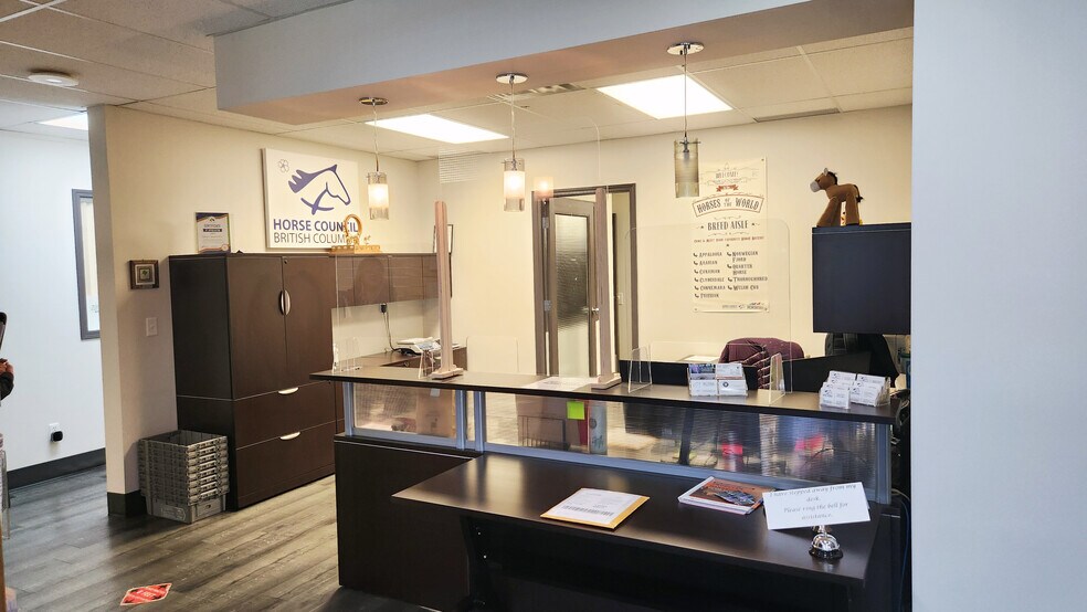 More Photos Of 27336 Fraser Hwy, Langley Twp Storefront Retail Office For Sale