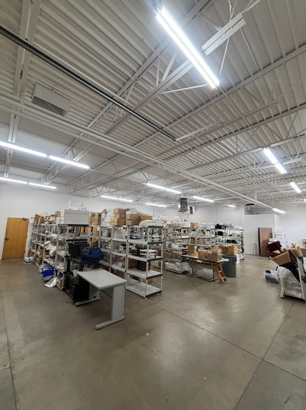 More Photos Of 6900 E 47th Avenue Dr, Denver Flex For Lease