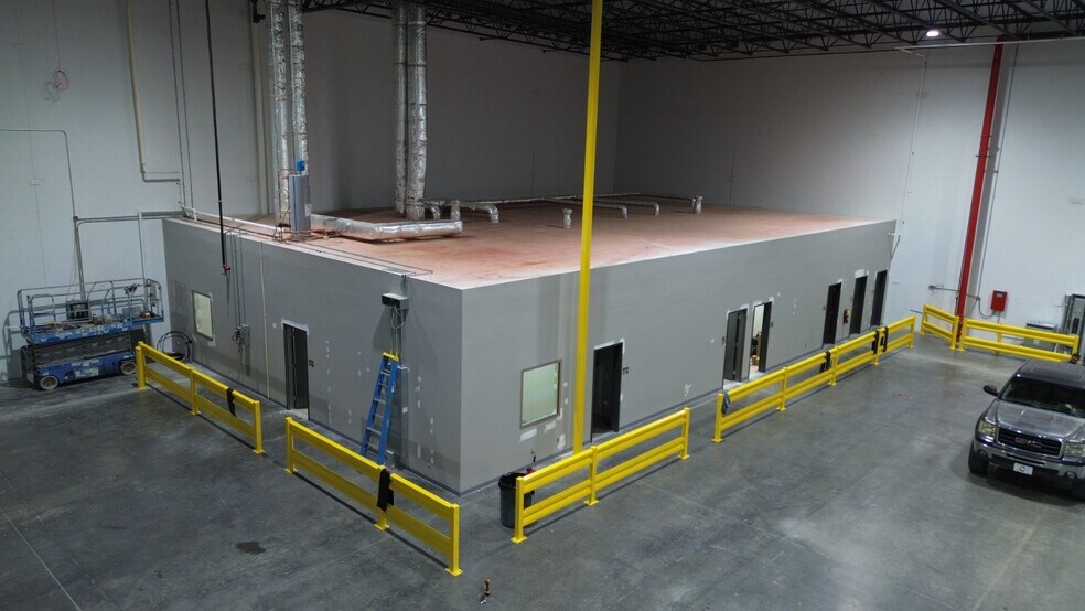 More Photos Of 115 Parkway Dr, Rincon Unknown For Lease