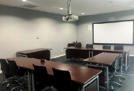 More Photos Of 5418 Saint Charles Ave, Dallas Office For Sale