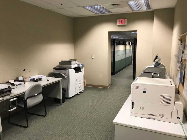 300 Laird St, Wilkes Barre, PA 18702 Office For Lease