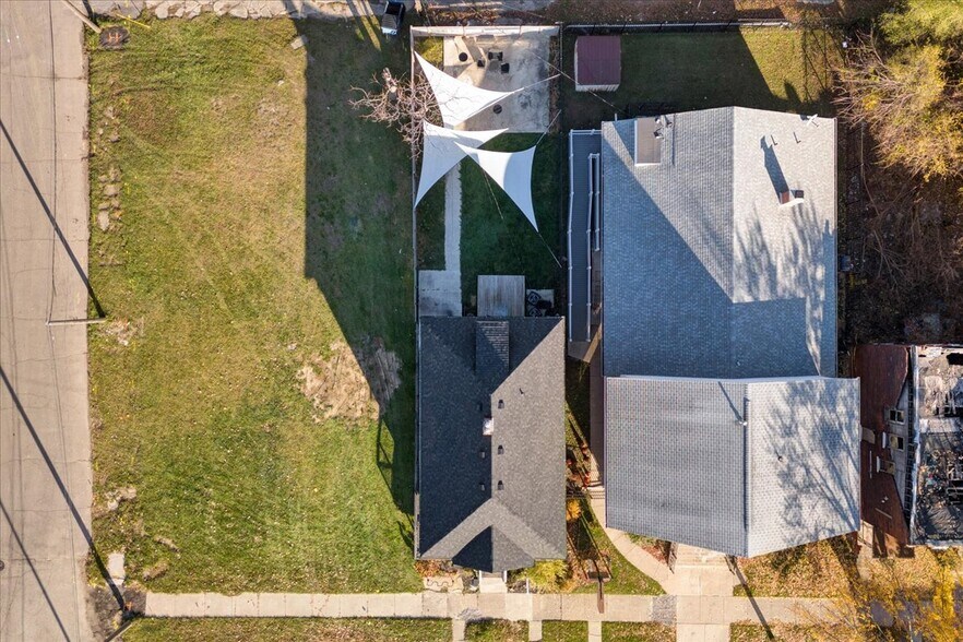 More Photos Of 7436 Oakland St, Detroit Apartments For Sale