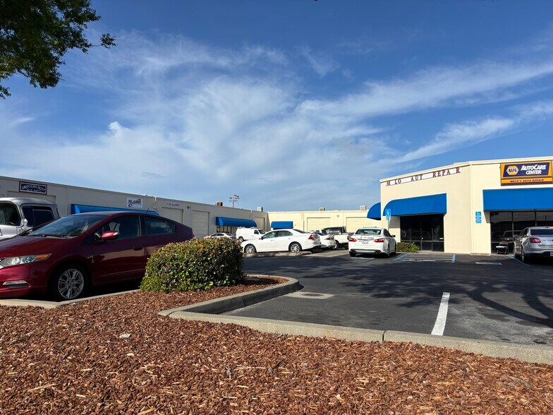 More Photos Of 3523-3537 Kiessig Ave, Sacramento Warehouse For Sale