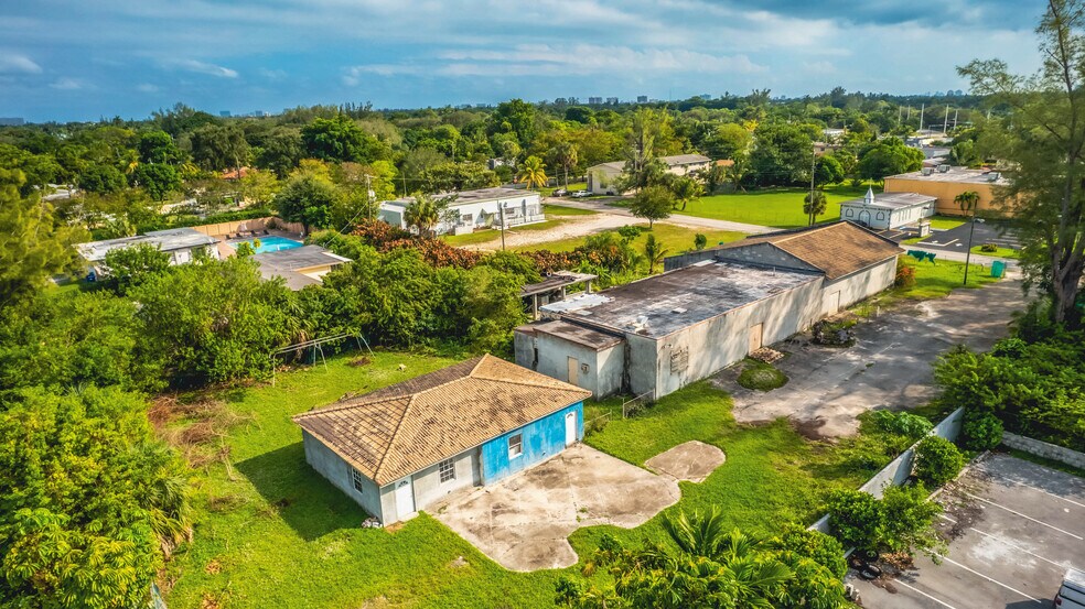 More Photos Of 25 NW 150th St, Miami Lodge Meeting Hall For Sale