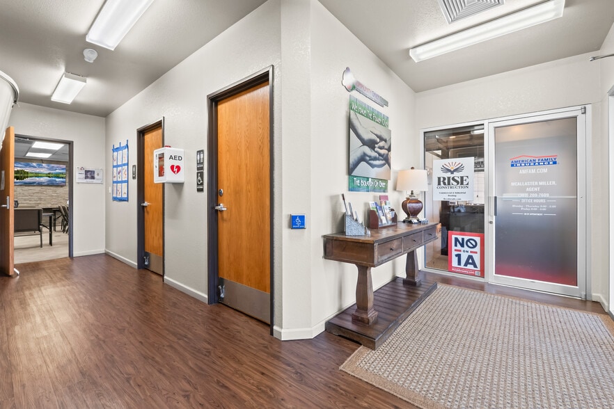 More Photos Of 4650 20th St, Greeley Office For Sale