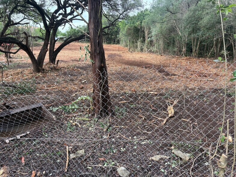 More Photos Of 4605 Boston Ln, Austin Land For Sale