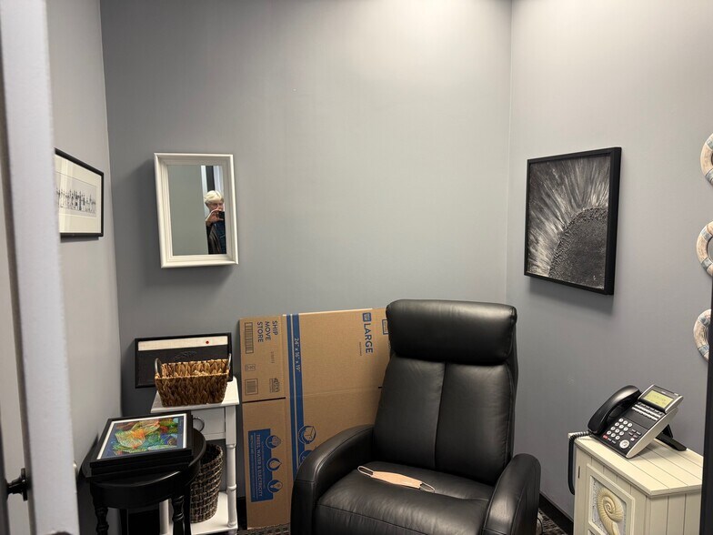 More Photos Of 70 New Canaan Ave, Norwalk Office For Sale