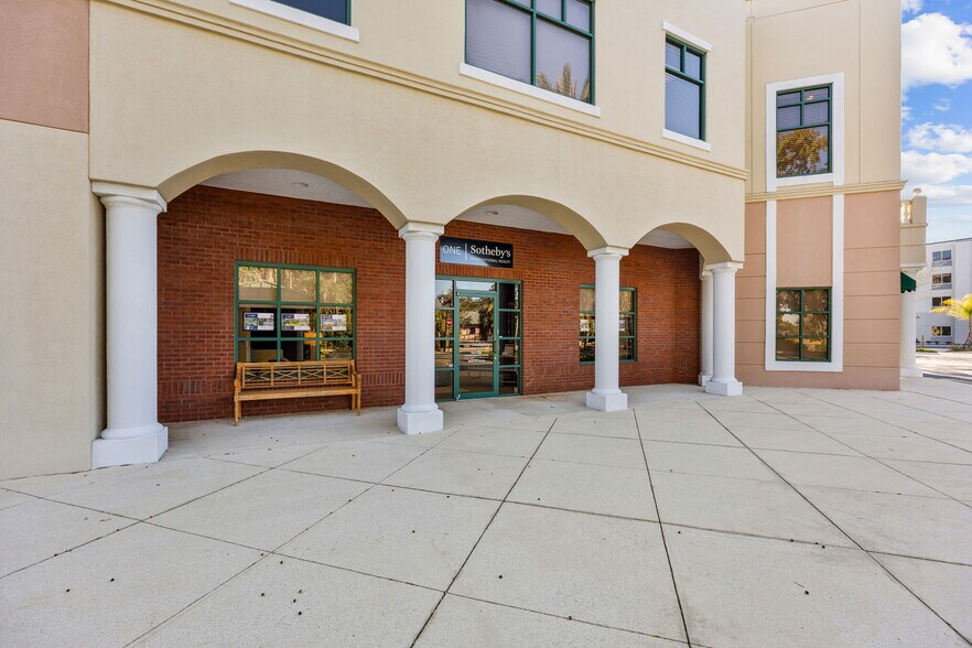 More Photos Of 961687 Gateway Blvd, Fernandina Beach Medical For Sale