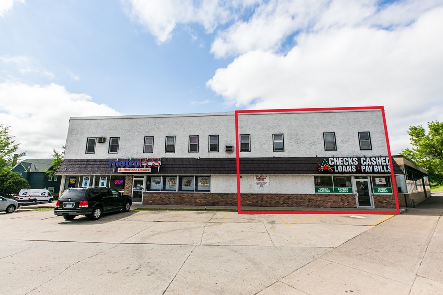 More Photos Of 668-670 W 7th St W, Saint Paul Storefront Retail Residential For Lease
