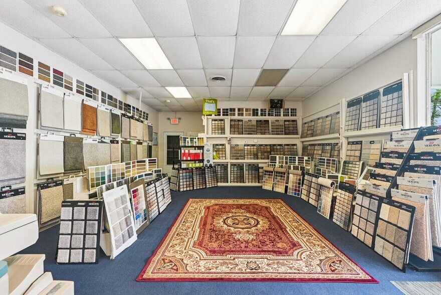 More Photos Of 320 Beverly Rancocas Rd, Willingboro Storefront For Sale