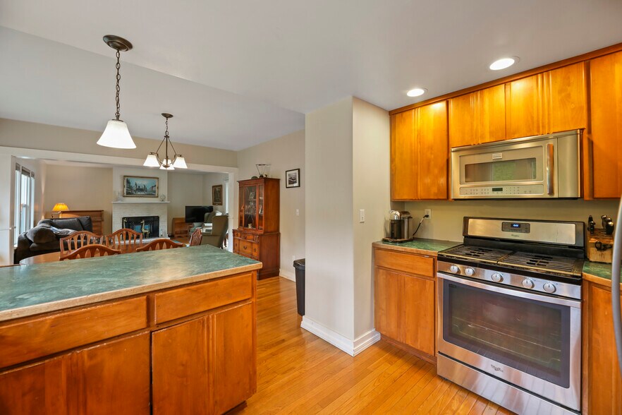 More Photos Of 4701 S 3rd Ave, Everett Multifamily For Sale