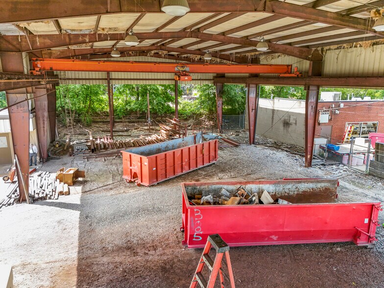 More Photos Of 16136 White Ave, Allen Park Warehouse For Sale