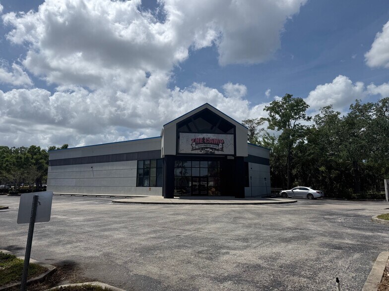 Primary Photo Of 23250 US Highway 19 N, Clearwater Freestanding For Lease