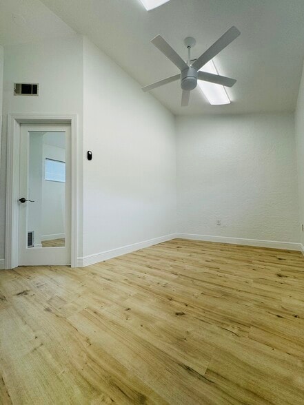 More Photos Of 5235 Ramsey Way, Fort Myers Office For Sale