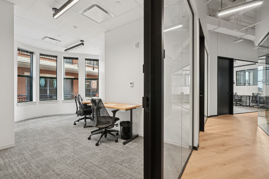 More Photos Of 131 Dartmouth St, Boston Coworking Space