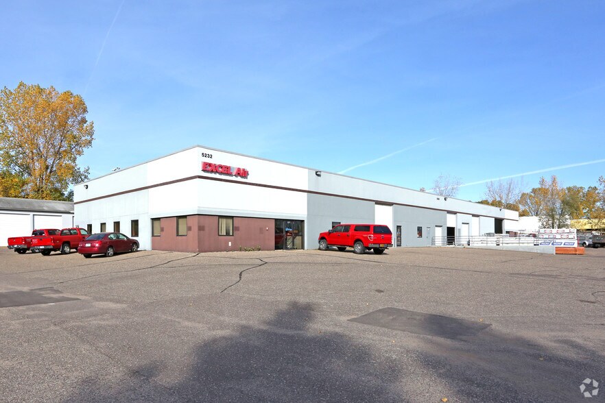 Primary Photo Of 5232-5238 Glenbrook Ave, Oakdale Warehouse For Lease