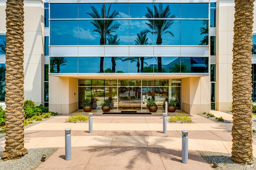 More Photos Of 1255 S Spectrum Blvd, Chandler Office For Sale