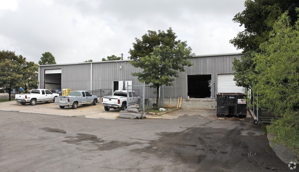 Primary Photo Of 4211 Todd Ln, Austin Warehouse For Lease
