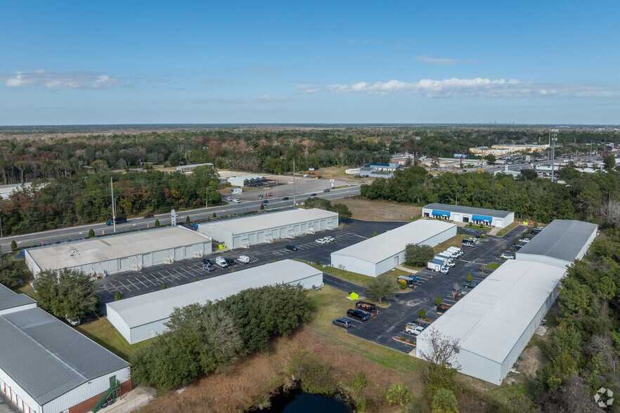 More Photos Of 1025-1045 Blanding Blvd, Orange Park Unknown For Lease