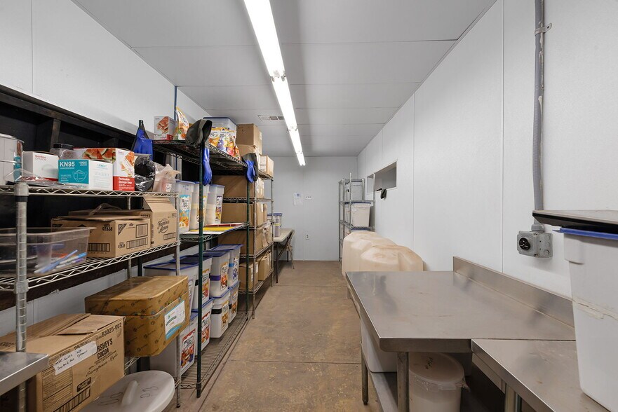 More Photos Of 14395 E Hwy 90A, Gonzales Restaurant For Sale