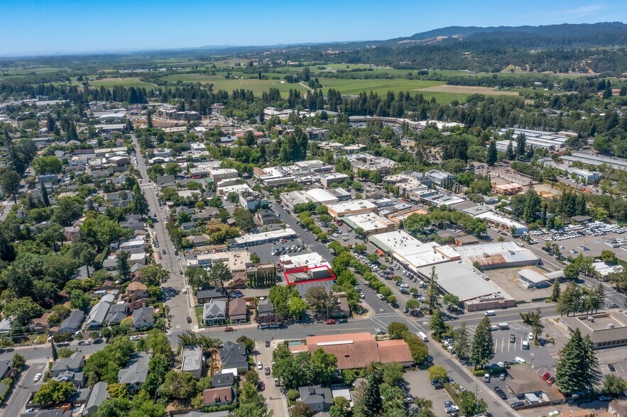 More Photos Of 436-440 Center St, Healdsburg Storefront Retail Residential For Sale