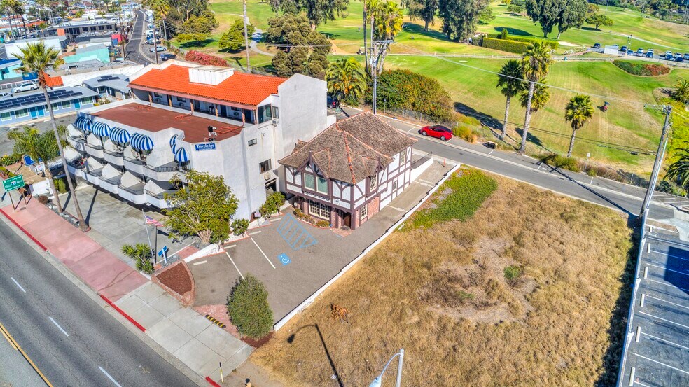 More Photos Of 2449 S El Camino Real, San Clemente Storefront Retail Office For Sale