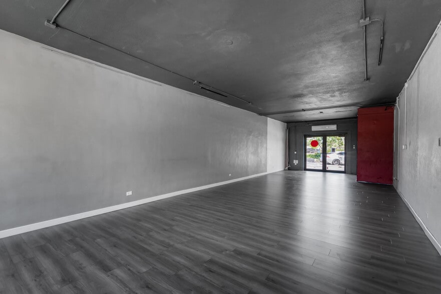 More Photos Of 900 N Flagler Dr, Fort Lauderdale General Retail For Lease