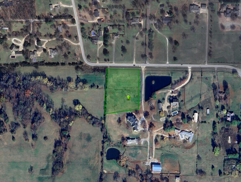 Primary Photo Of Gulley Rd, Fayetteville Land For Sale