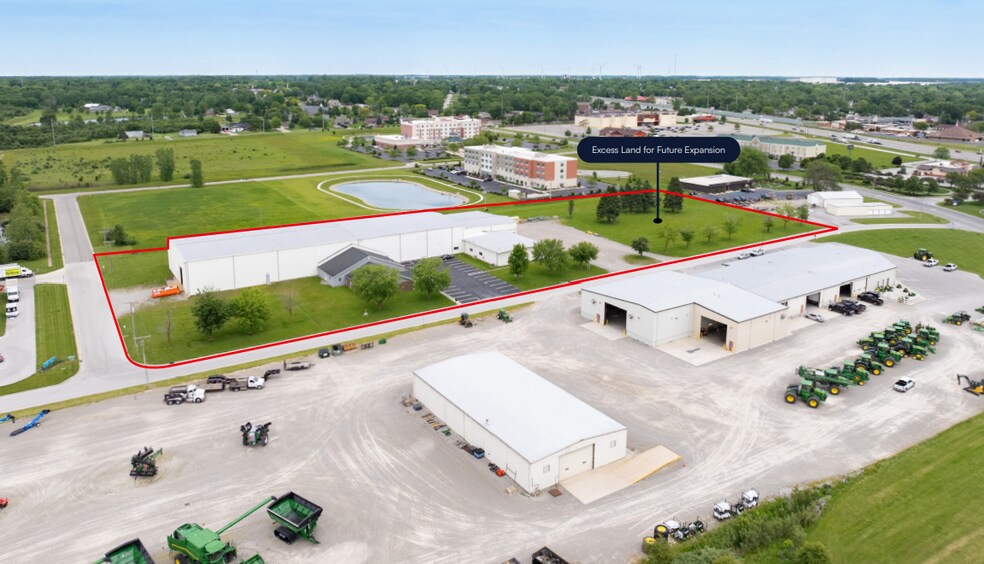 More Photos Of 1101 Commerce Pky, Findlay Warehouse For Sale