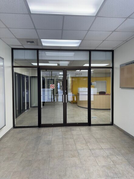 More Photos Of 3805 Highland Rd, Waterford Bank For Sale