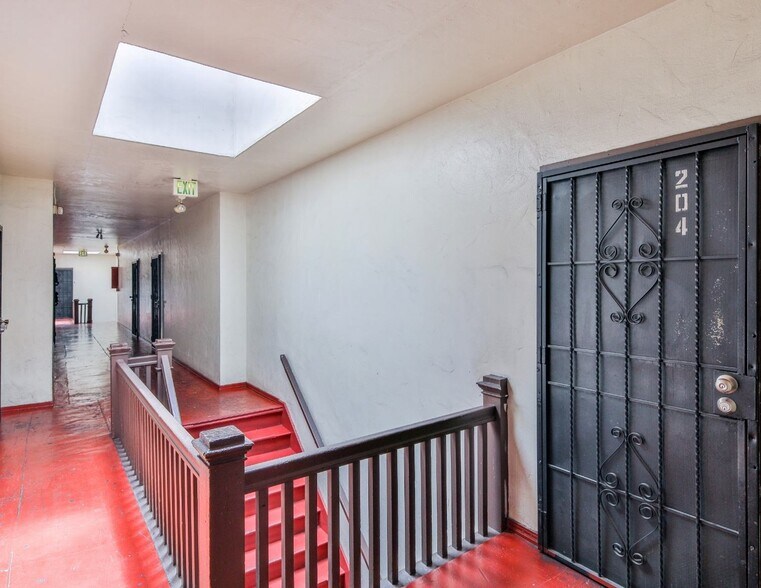 More Photos Of 138 N Soto St, Los Angeles Apartments For Sale