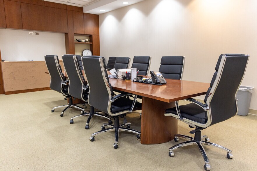 More Photos Of 3031 New Bern Ave, Raleigh Medical For Lease