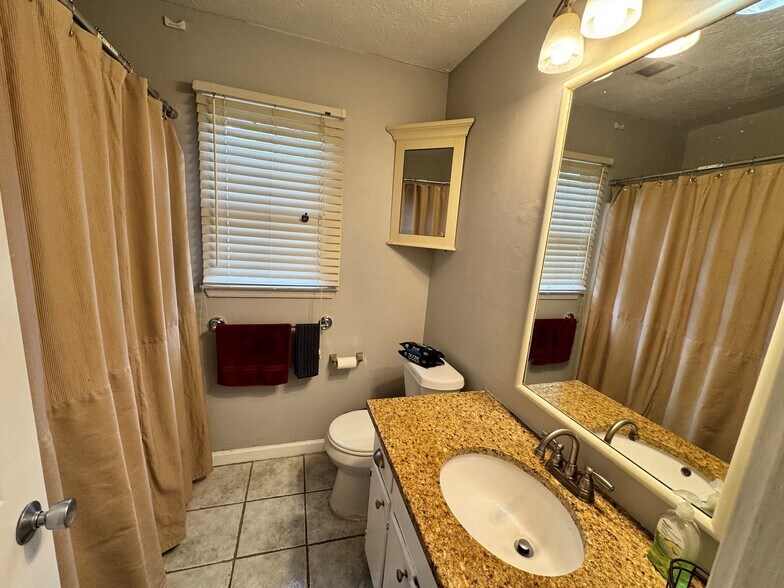 More Photos Of 627 Delmar Ave SE, Atlanta Multifamily For Sale