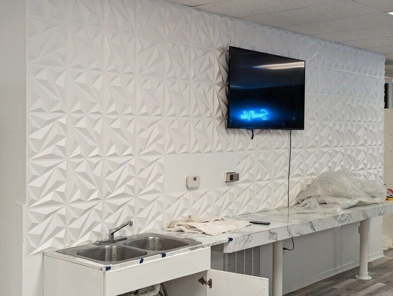 More Photos Of 832 Seven Bridge Rd, East Stroudsburg Medical For Lease