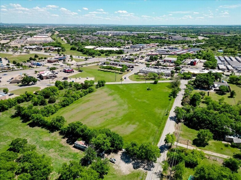 More Photos Of Russell Ln, Mansfield Land For Sale