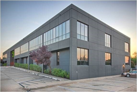 More Photos Of 3700 N Classen Blvd, Oklahoma City Office For Lease