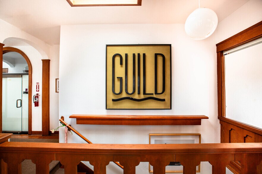 More Photos Of 100 Chesterfield Dr, Cardiff By The Sea Storefront Retail Office For Lease