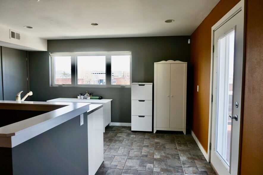 More Photos Of 3288 Arapahoe St, Denver Apartments For Sale